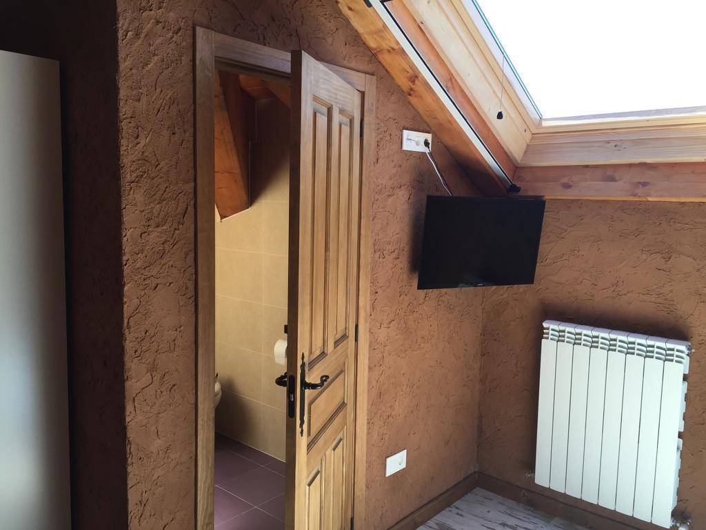 El Trasgu De Foncebadon Hotel Kültér fotó