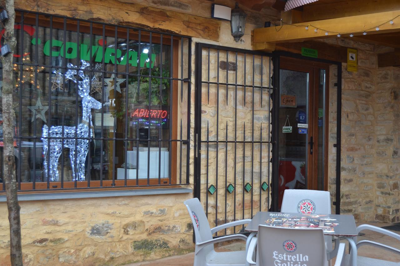 El Trasgu De Foncebadon Hotel Kültér fotó