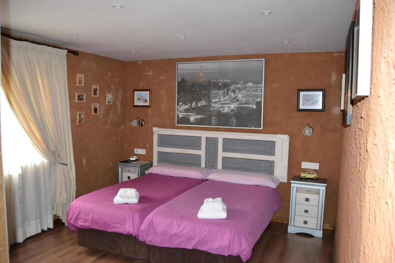 El Trasgu De Foncebadon Hotel Kültér fotó