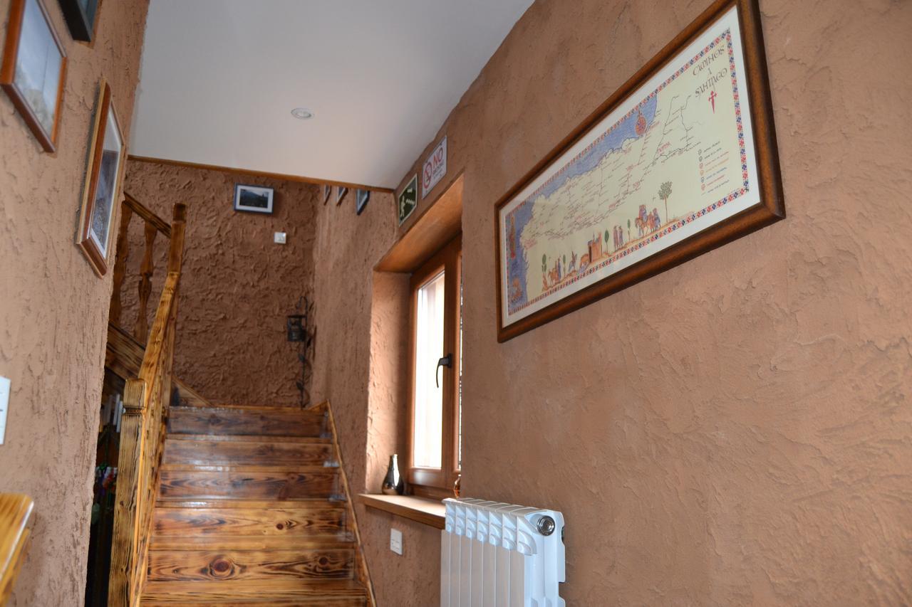 El Trasgu De Foncebadon Hotel Kültér fotó